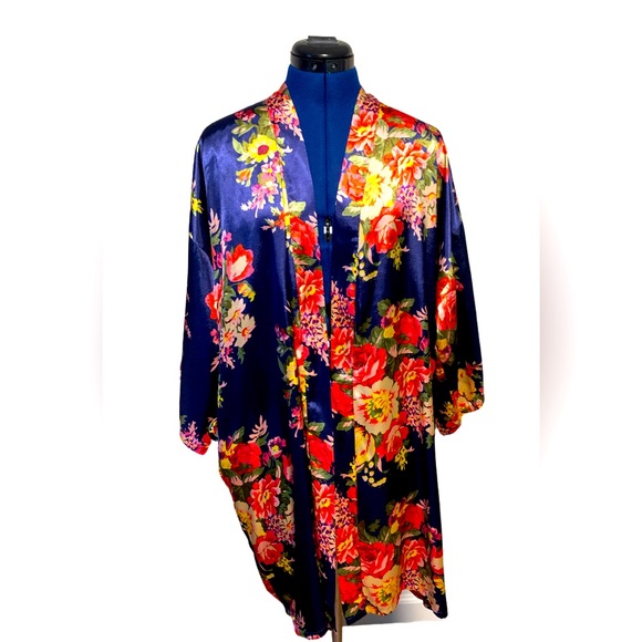Flowers Other - Pretty Floral Robe, OS